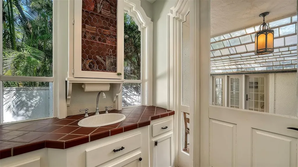 4311 Bay Shore Road Sarasota FL 34234