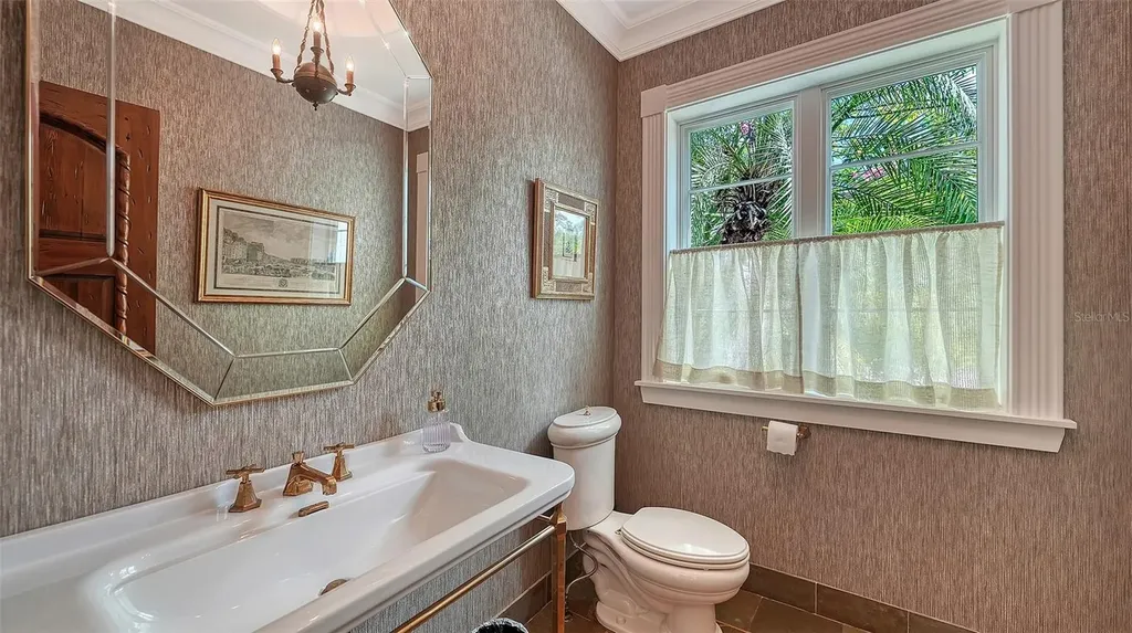 4311 Bay Shore Road Sarasota FL 34234