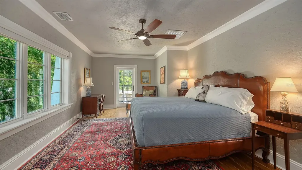 4311 Bay Shore Road Sarasota FL 34234