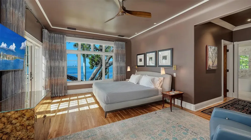 4311 Bay Shore Road Sarasota FL 34234