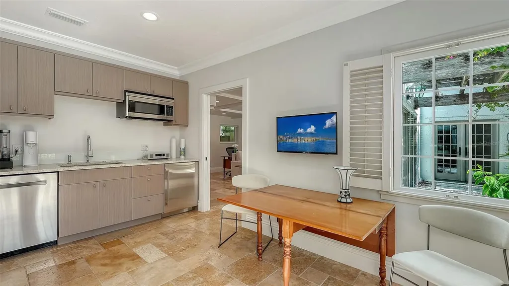 4311 Bay Shore Road Sarasota FL 34234