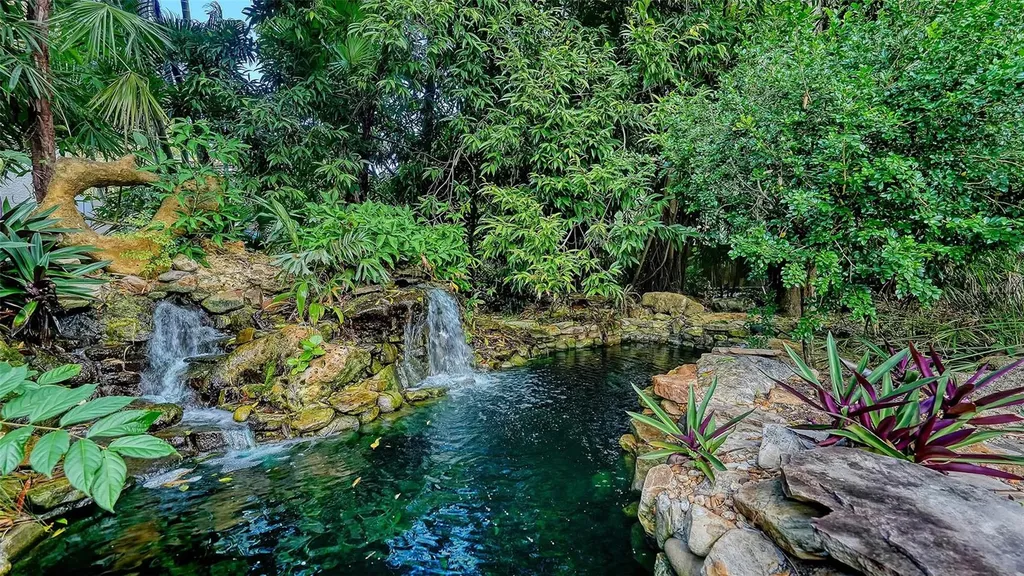 4311 Bay Shore Road Sarasota FL 34234