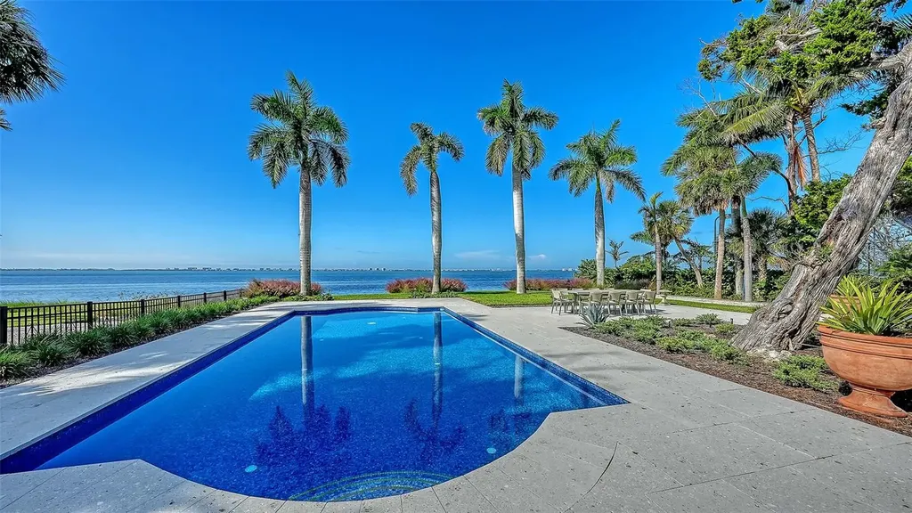 4311 Bay Shore Road Sarasota FL 34234