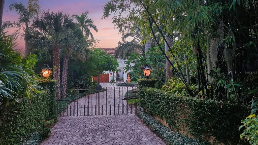 4311 Bay Shore Road Sarasota FL 34234