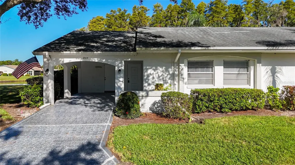 2014 Hampstead Circle Sun City Center FL 33573