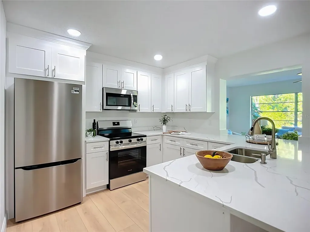 2014 Hampstead Circle Sun City Center FL 33573