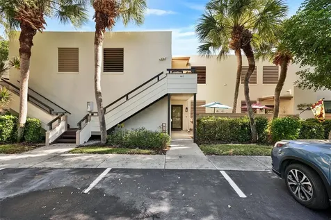 107 Pinehurst Drive Bradenton FL 34210