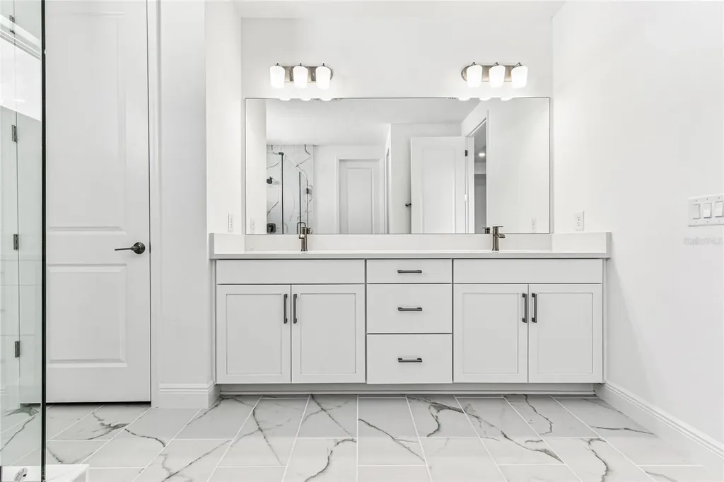 7586 Seahawk Avenue Sarasota FL 34241