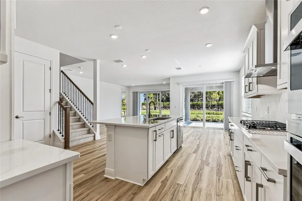 7586 Seahawk Avenue Sarasota FL 34241