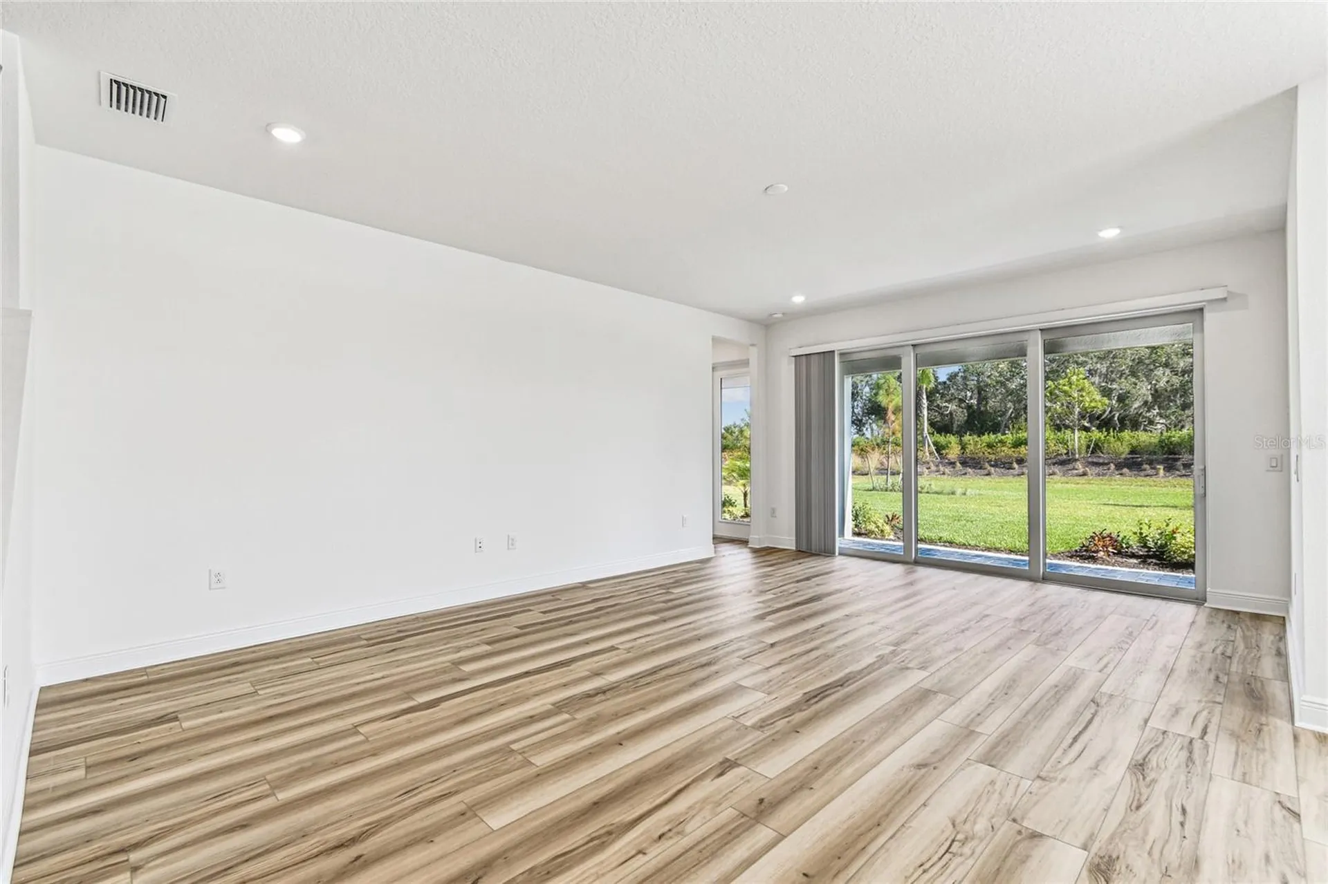 7586 Seahawk Avenue Sarasota FL 34241