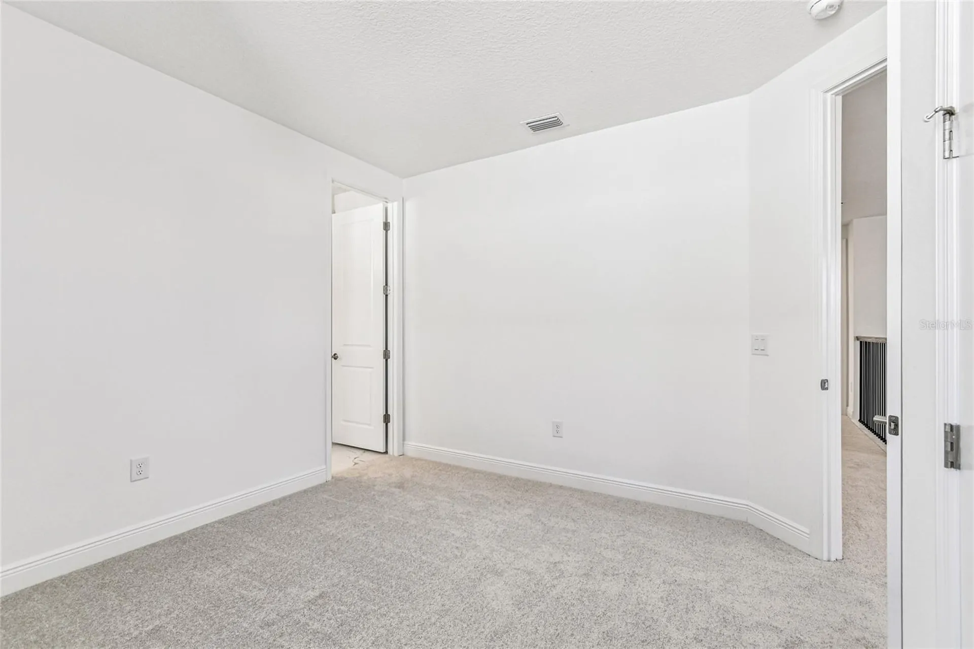 7586 Seahawk Avenue Sarasota FL 34241