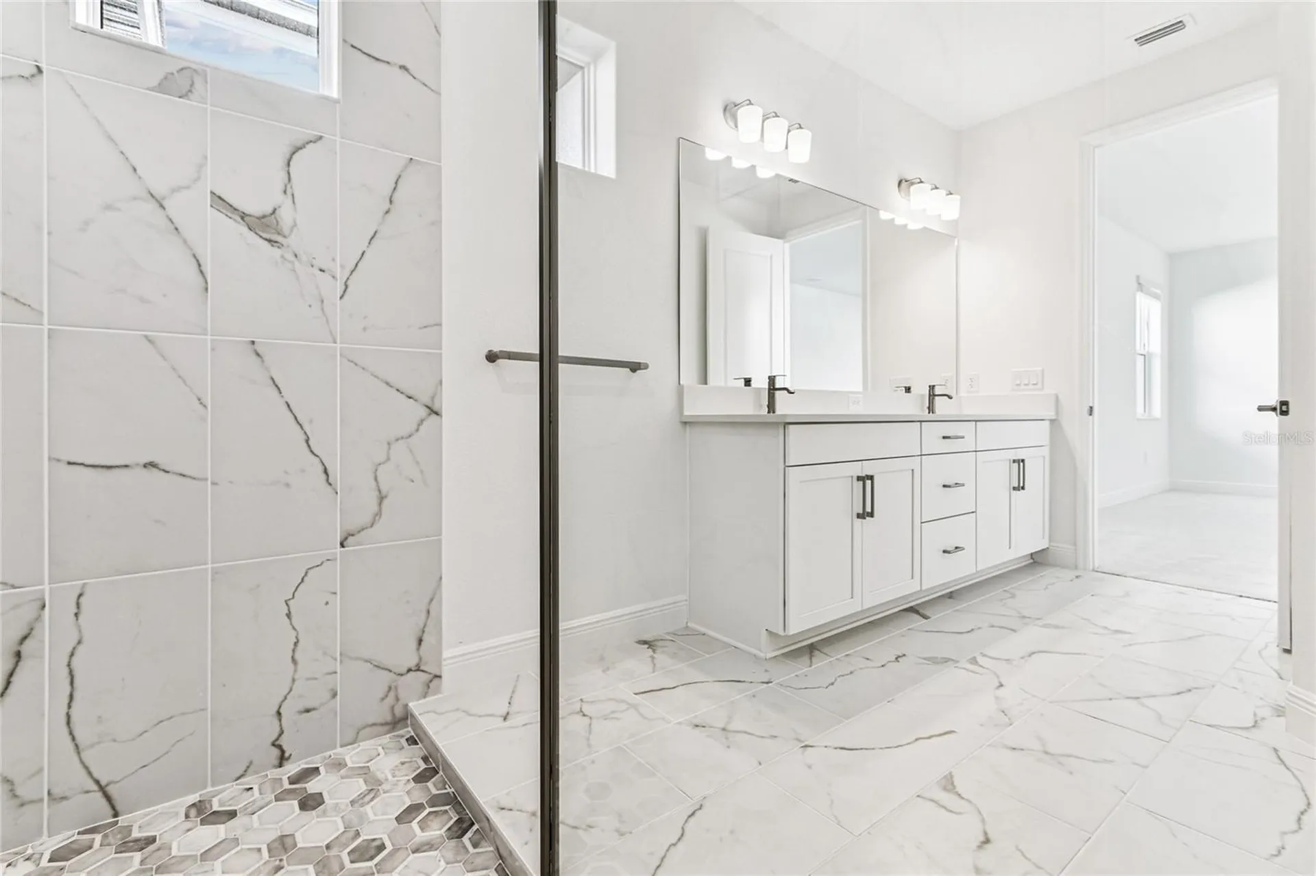 7586 Seahawk Avenue Sarasota FL 34241
