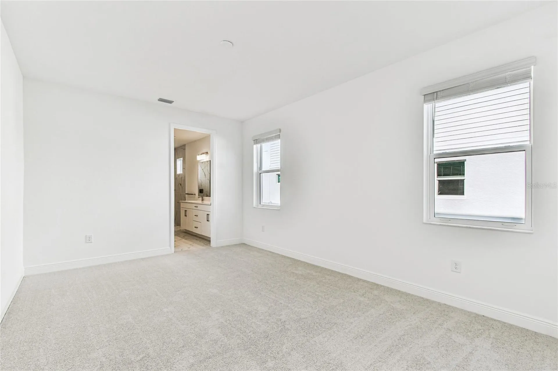 7586 Seahawk Avenue Sarasota FL 34241