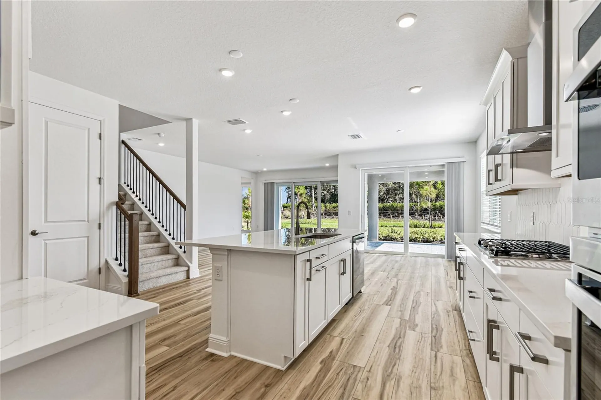 7586 Seahawk Avenue Sarasota FL 34241
