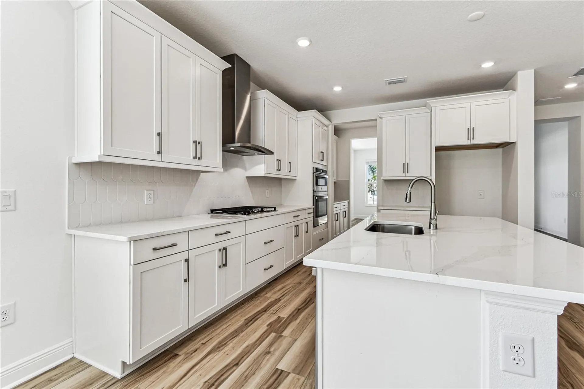 7586 Seahawk Avenue Sarasota FL 34241