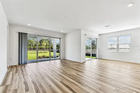 7586 Seahawk Avenue Sarasota FL 34241