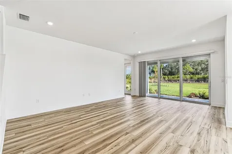 7586 Seahawk Avenue Sarasota FL 34241
