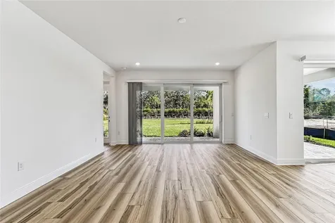 7586 Seahawk Avenue Sarasota FL 34241