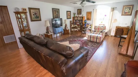 150 SW Fairway Drive Keystone Heights FL 32656
