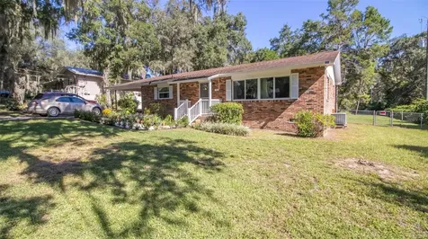 150 SW Fairway Drive Keystone Heights FL 32656