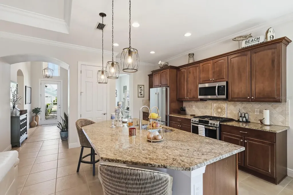 1250 Tidewater Court Bradenton FL 34208