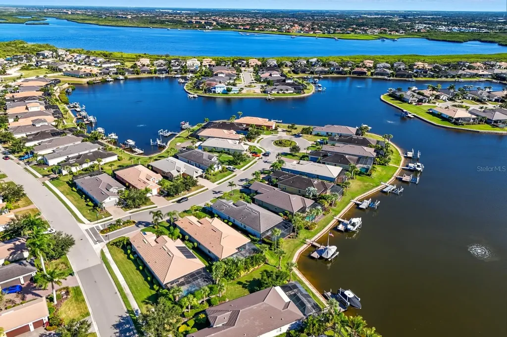 1250 Tidewater Court Bradenton FL 34208