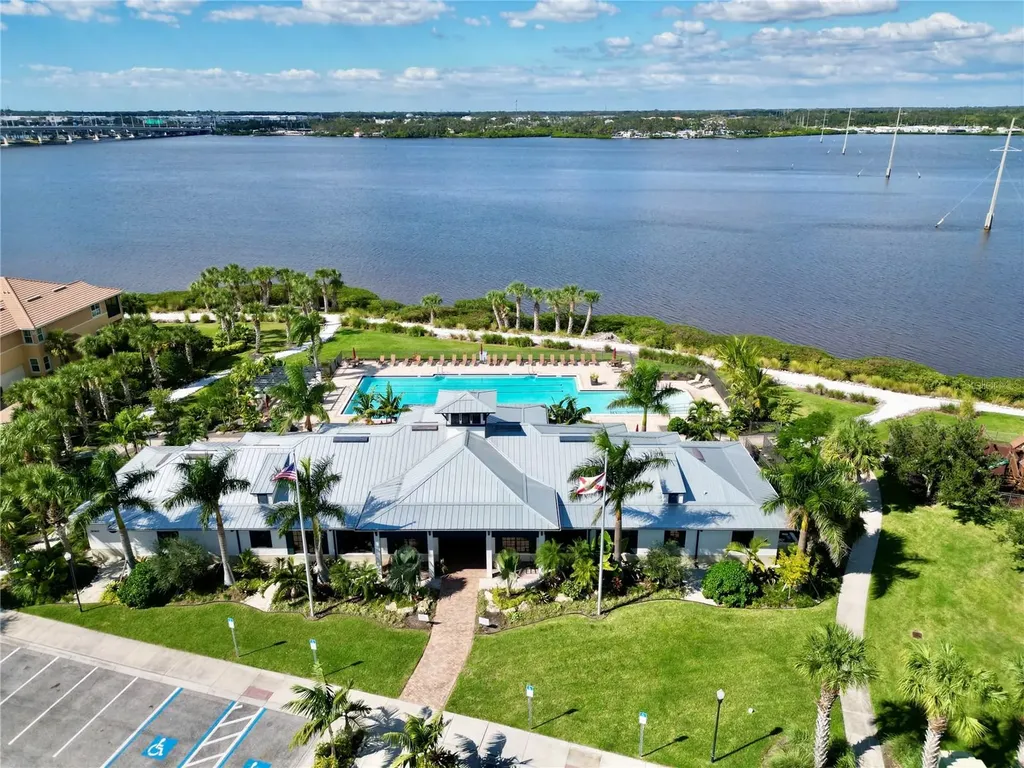 1250 Tidewater Court Bradenton FL 34208