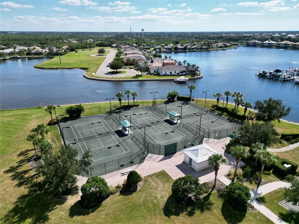 1250 Tidewater Court Bradenton FL 34208