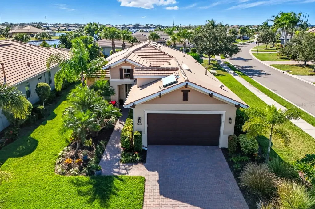 1250 Tidewater Court Bradenton FL 34208
