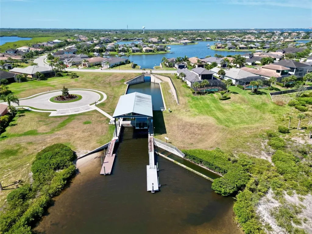 1250 Tidewater Court Bradenton FL 34208