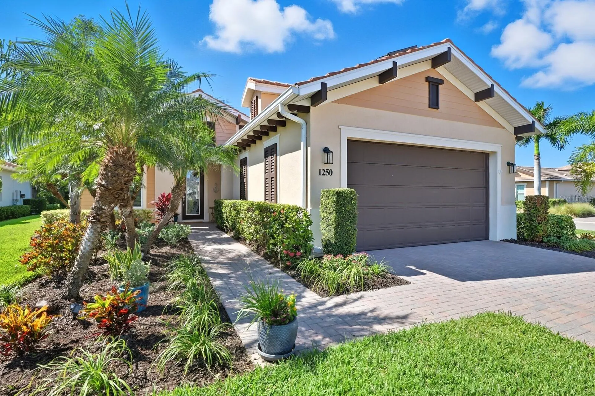 1250 Tidewater Court Bradenton FL 34208