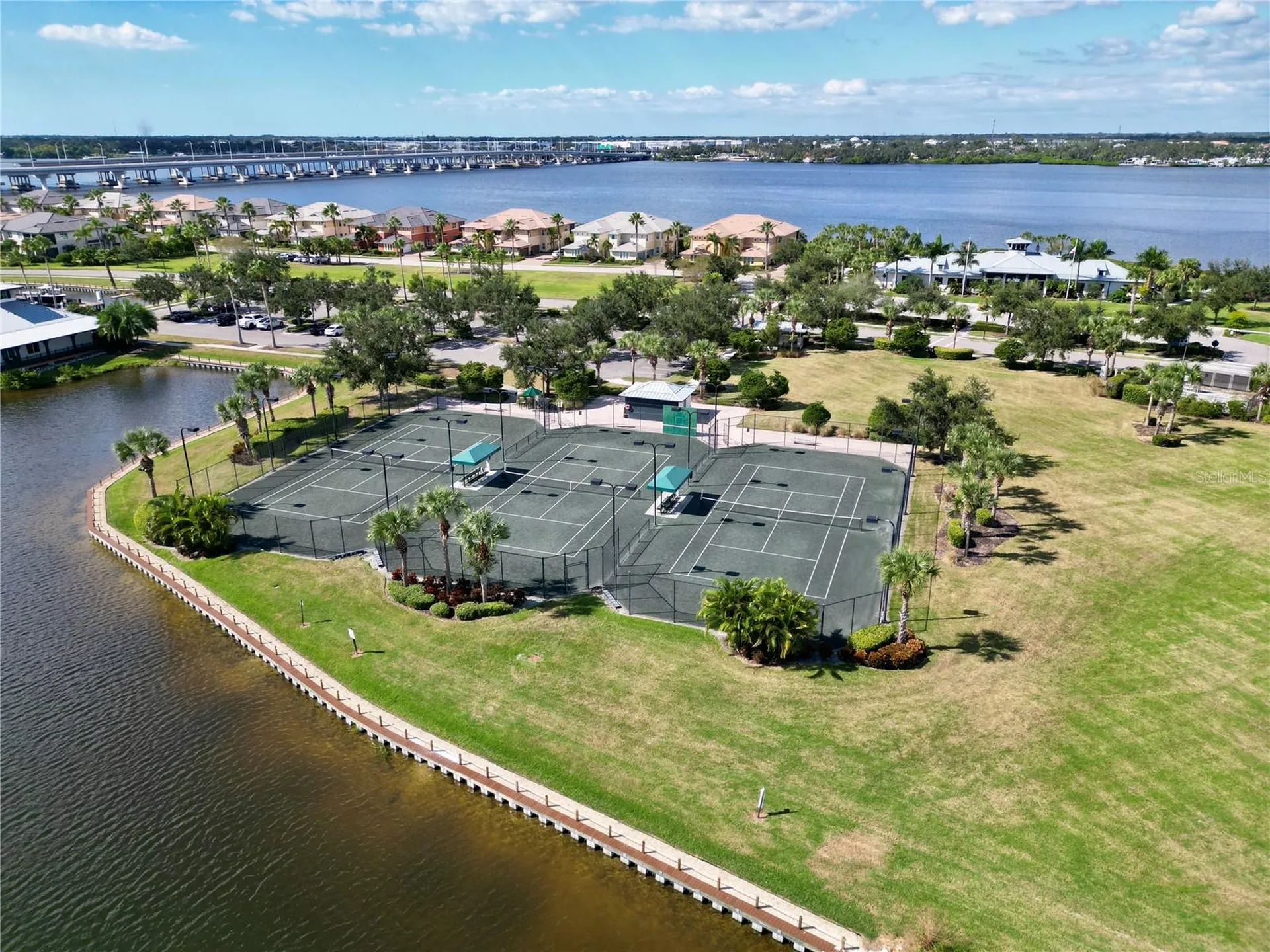 1250 Tidewater Court Bradenton FL 34208