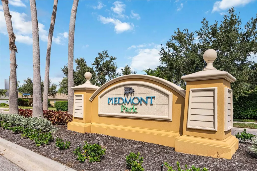 11244 White Rock Terrace Bradenton FL 34211
