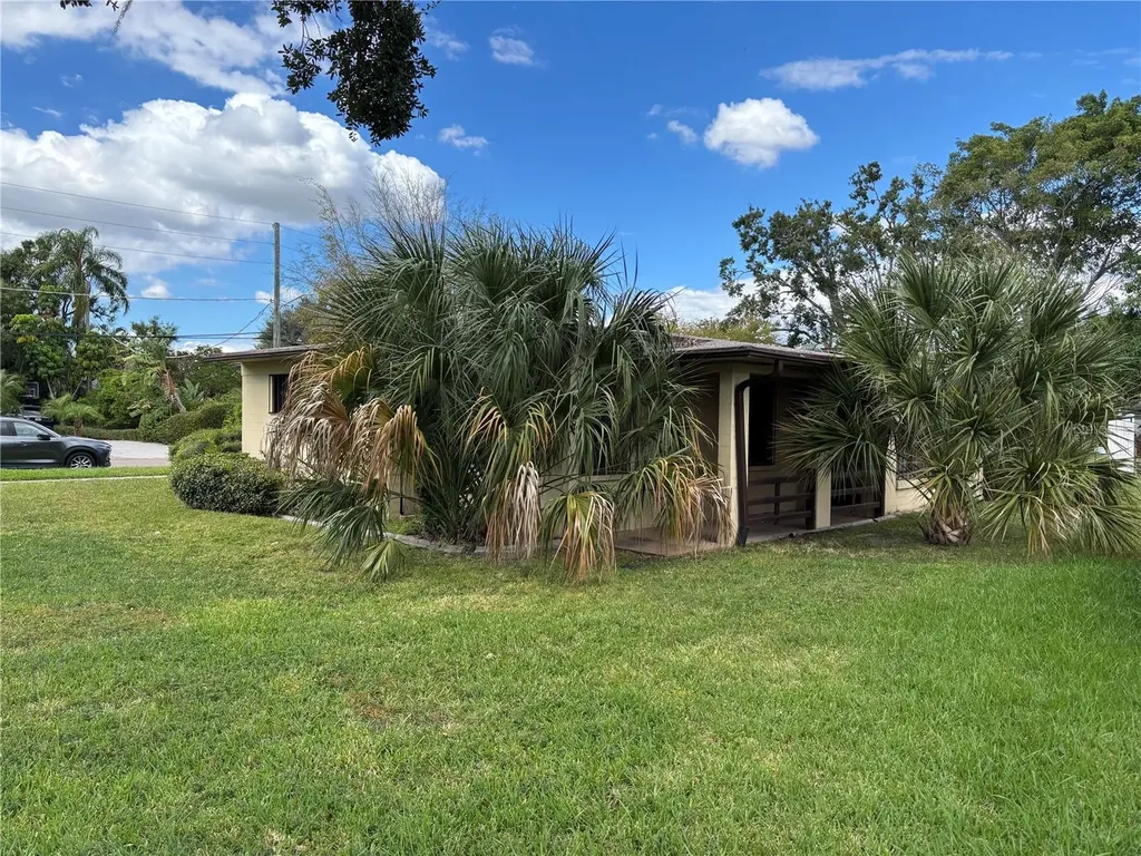 61 Adalia Avenue Tampa FL 33606