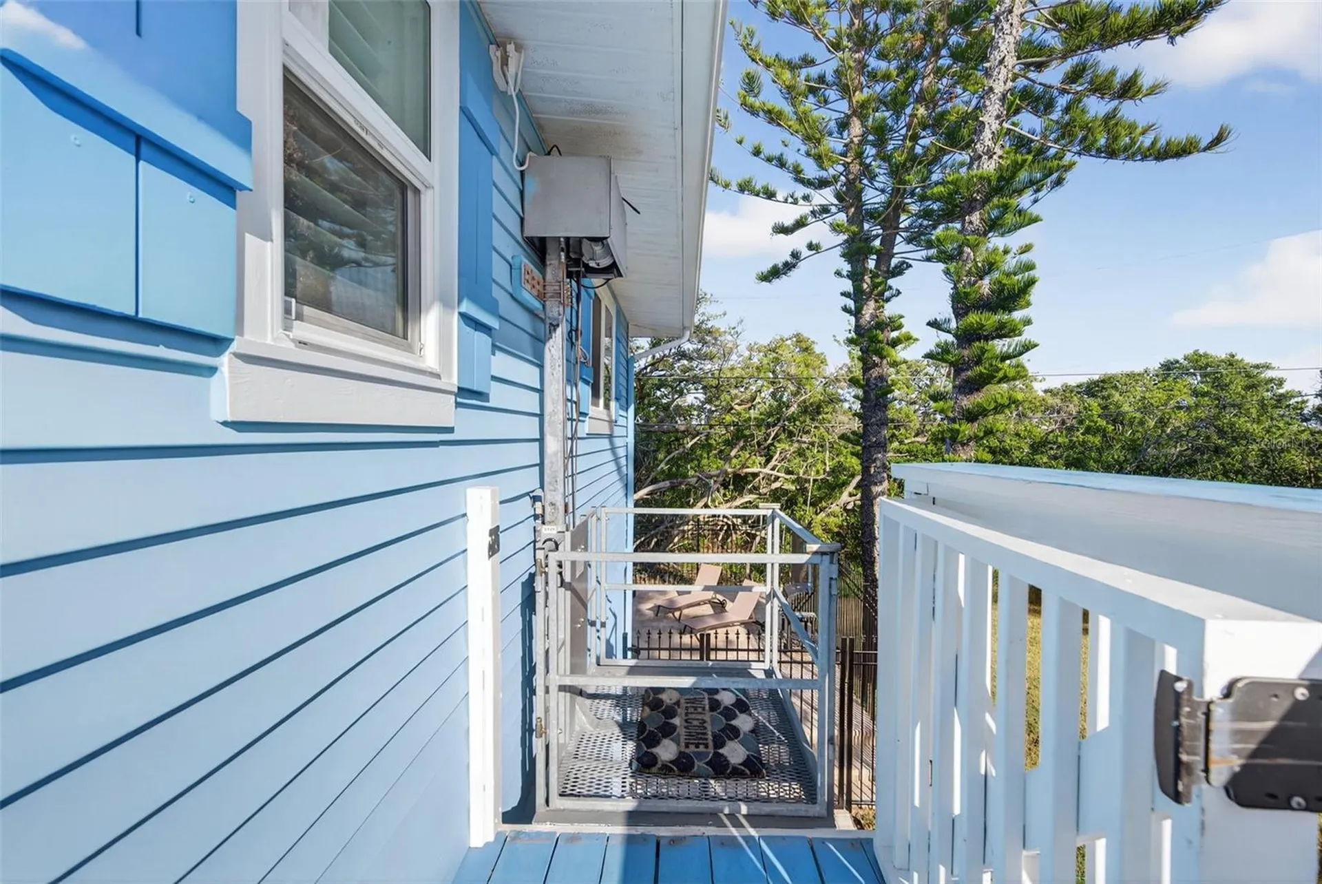 2915 Avenue C Holmes Beach FL 34217
