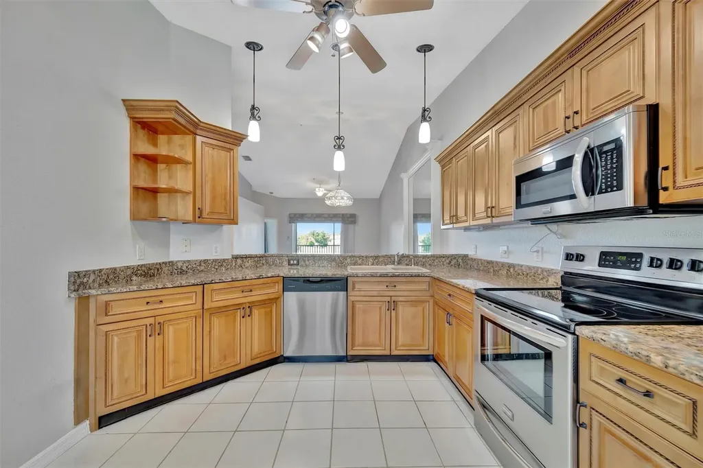 5240 Hyland Hills Avenue Sarasota FL 34241