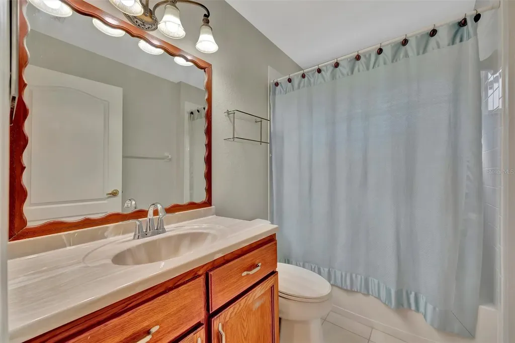 5240 Hyland Hills Avenue Sarasota FL 34241