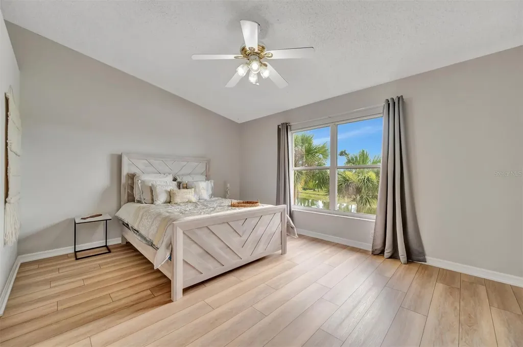 5240 Hyland Hills Avenue Sarasota FL 34241