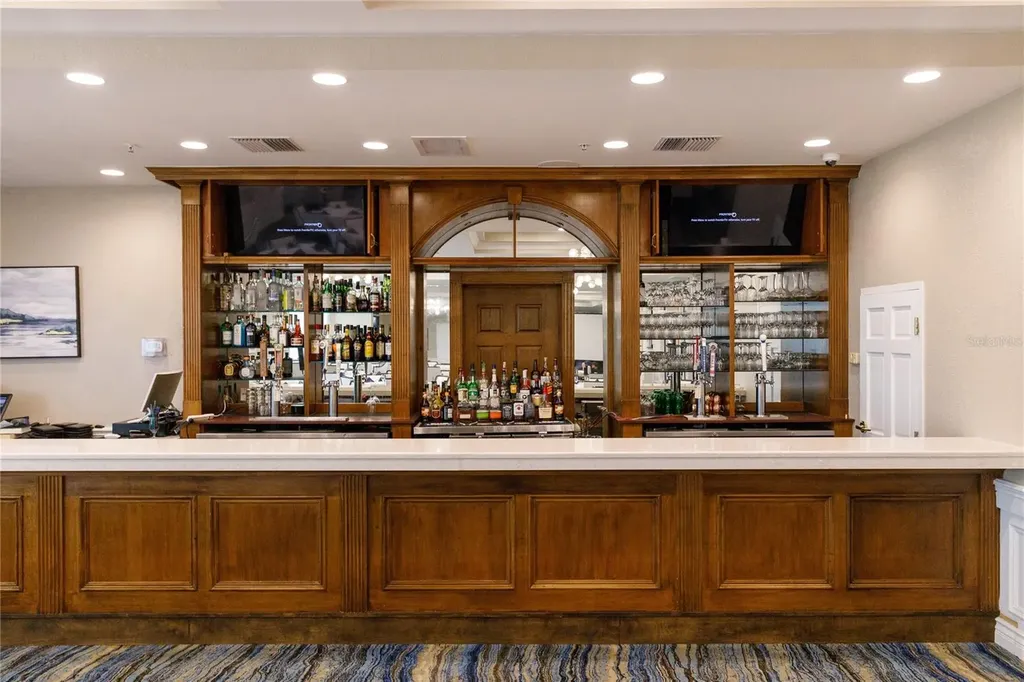 5240 Hyland Hills Avenue Sarasota FL 34241