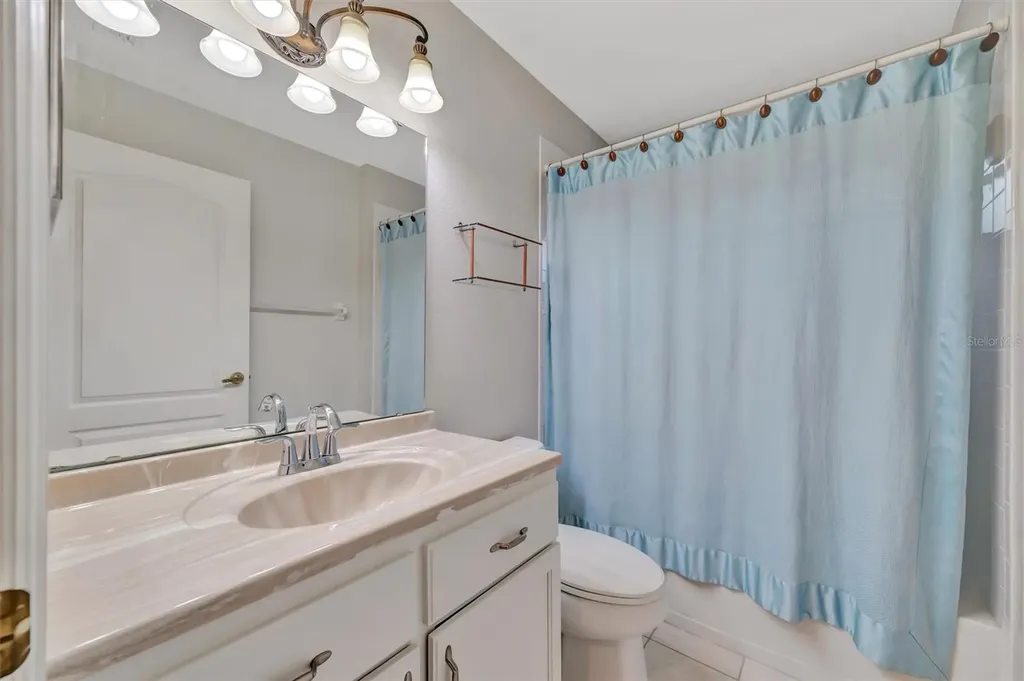 5240 Hyland Hills Avenue Sarasota FL 34241
