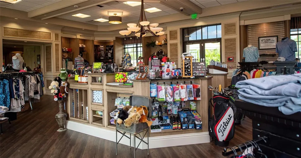 5240 Hyland Hills Avenue Sarasota FL 34241