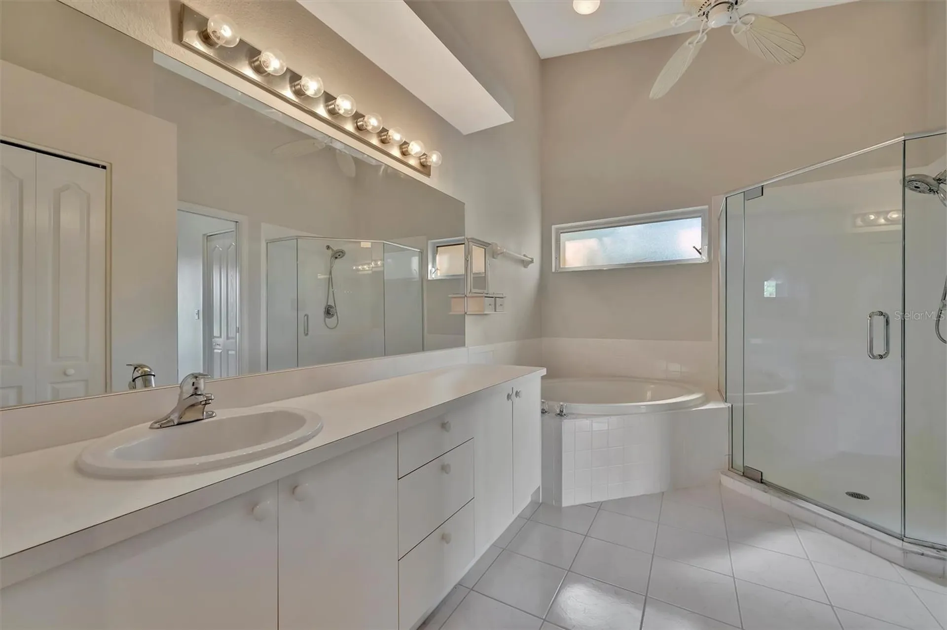 5240 Hyland Hills Avenue Sarasota FL 34241