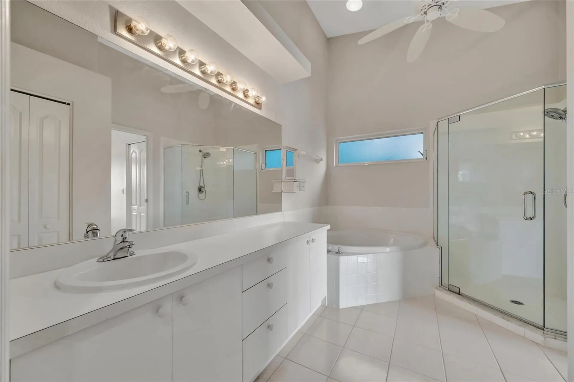 5240 Hyland Hills Avenue Sarasota FL 34241