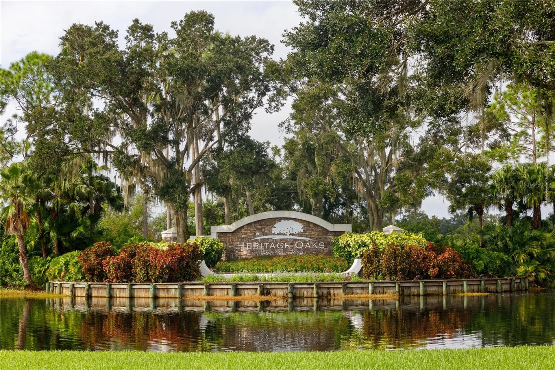 5240 Hyland Hills Avenue Sarasota FL 34241