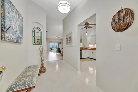 5240 Hyland Hills Avenue Sarasota FL 34241