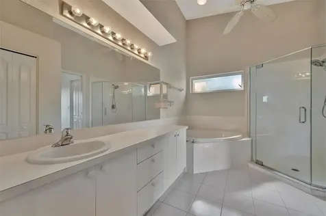 5240 Hyland Hills Avenue Sarasota FL 34241