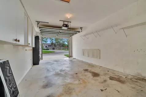 5240 Hyland Hills Avenue Sarasota FL 34241