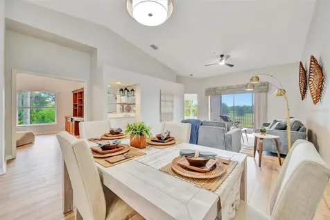 5240 Hyland Hills Avenue Sarasota FL 34241