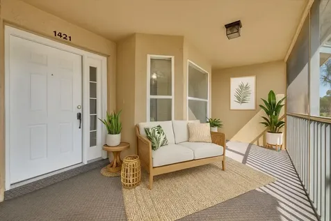 5240 Hyland Hills Avenue Sarasota FL 34241