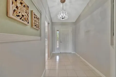5240 Hyland Hills Avenue Sarasota FL 34241